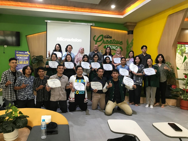 Workshop Penulisan Karya Ilmiah Program Studi Bahasa Mandarin
